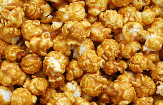 π― Famous Makers Caramel Popcorn β 100g Bag